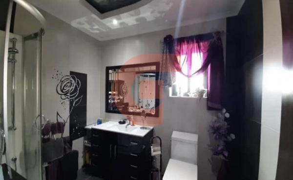 6b404e4c-f0df-43e7-96e3-c471159e1a07